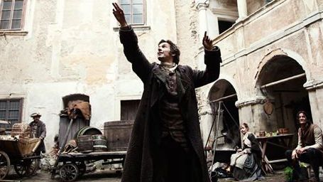 bild aus der news "Die Vermessung der Welt": Neuer Trailer zur Bestselleradaption von Detlev Buck