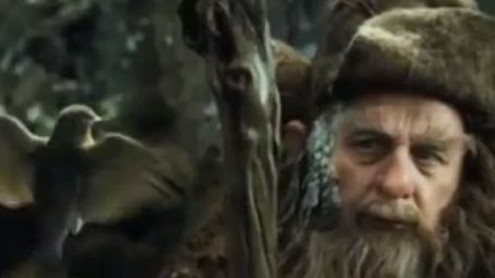 Neues Set-Video zu "Der Hobbit": Blick in den Schneideraum mit Peter Jackson