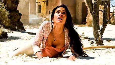 bild aus der news Megan Fox als halbnackte Nanny im knappen Bikini in neuem Clip aus "Immer Ärger mit 40"