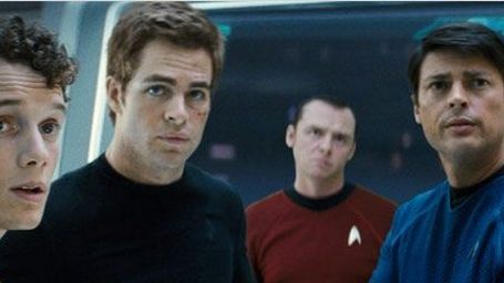 bild aus der news "Star Trek Into Darkness": Erstes Poster zu "Star Trek 2" zeigt Zerstörung auf der Erde