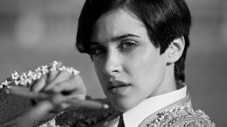 bild aus der news Schneewittchen kämpft gegen Stiere: Erster Trailer zum preisgekrönten Märchen-Drama "Blancanieves"