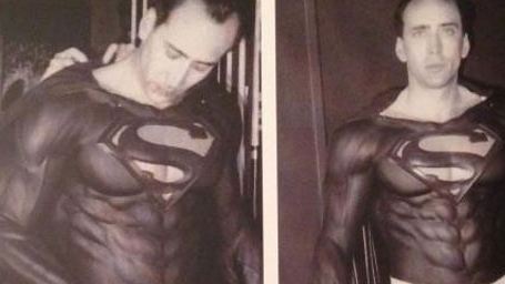 Nicolas Cage im Superman-Kostüm auf Foto zum gecancelten "Superman Lives"