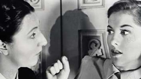 bild aus der news Klassiker-Remake! Nikolaj Arcel legt Alfred Hitchcocks "Rebecca" neu auf