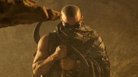 bild aus der news "Riddick": Im ersten Trailer zum Sci-Fi-Abenteuer teilt Vin Diesel ordentlich aus + düsteres neues Poster