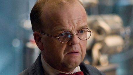 bild aus der news "Captain America 2": Toby Jones spricht über Rückkehr als Arnim Zola, der es schafft, "die Zeit zu schlagen"