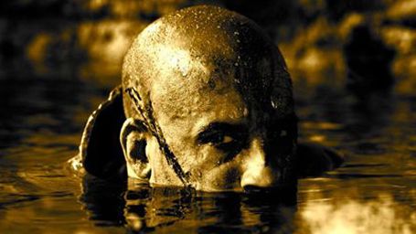 bild aus der news Neues "Riddick"-Poster: Vin Diesel lauert seinen Feinden mit dem Messer auf
