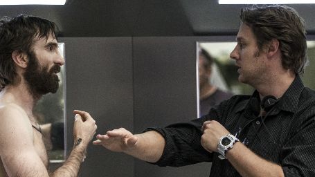 bild aus der news "Chappie": Sony veröffentlicht erste offizielle Infos zur Story der neuen Sci-Fi-Komödie von Neill Blomkamp ("Elysium")