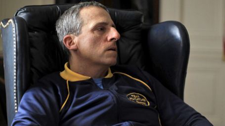 Erstes Bild zum Oscar-Kandidaten "Foxcatcher" mit Steve Carell als Mörder