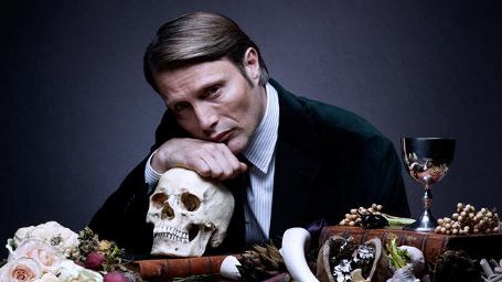 bild aus der news Dr. Hannibal Lecter lädt erneut zum Essen ein: Erstes düsteres Poster zur zweiten Staffel von "Hannibal"