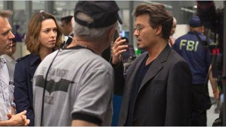 Erste Bilder zum Sci-Fi-Film "Transcendence", dem Regiedebüt von "Dark Knight"-Kameramann Wally Pfister mit Johnny Depp