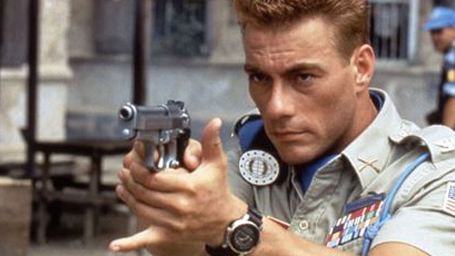 Lustiges Video: Action-Star Jean-Claude Van Damme als Predator wider Willen