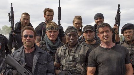 bild aus der news Im neuen TV-Spot zu "The Expendables 3" kriegt das Team rund um Sylvester Stallone und Jason Statham Verstärkung
