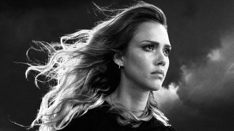 bild aus der news Sexy, bewaffnet und gefährlich: Jessica Alba und Rosario Dawson auf neuem Poster zu "Sin City 2"