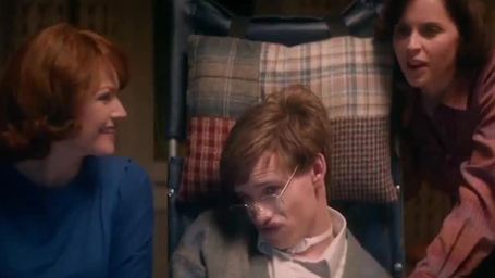 "Die Entdeckung der Unendlichkeit": Erster Trailer zum Stephen-Hawking-Drama mit Eddie Redmayne und Felicity Jones