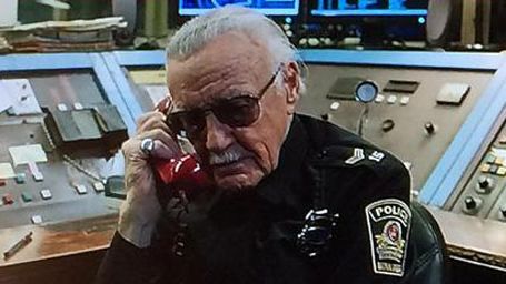 bild aus der news Erstes Bild von Cameo- und Comic-König Stan Lee in Kevin Smiths Horror-Komöde "Yoga Hosers" mit Johnny Depp