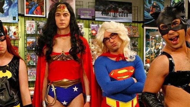 Von "Friends" bis "The Big Bang Theory": So feiern eure Lieblings-Serienfiguren Halloween!