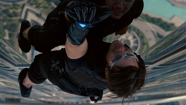 bild aus der news Video zu "Mission: Impossible 5": Tom Cruise vollführt irren Stunt für seine neue Kino-Mission