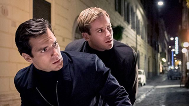 bild aus der news "Codename U.N.C.L.E.": Auf neuem Bild zum Spionage-Abenteuer fahren Henry Cavill und Armie Hammer Vespa
