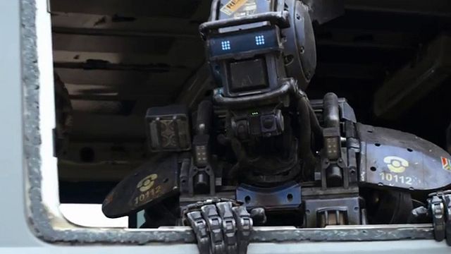 bild aus der news Neuer Trailer zu "Chappie": Hugh Jackman vs. liebenswerter Roboter