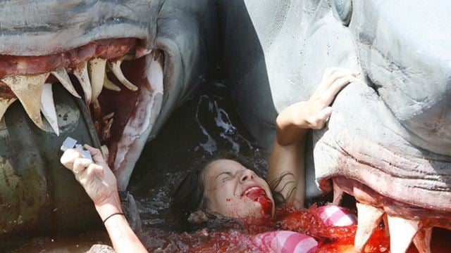 Trailer zu "3-Headed Shark Attack": Gegen dieses Monster hilft nur Danny Trejo … oder auch nicht?