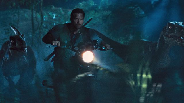 "Jurassic World" ist kurz davor, als schnellster Film die Eine-Milliarde-Marke zu knacken + "Alles steht Kopf" mit Auftaktrekord