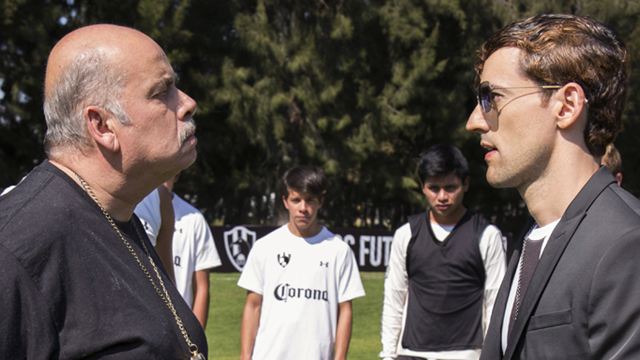 Kampf ums Fußballerbe: Start der neuen Netflix-Serie "Club de Cuervos"