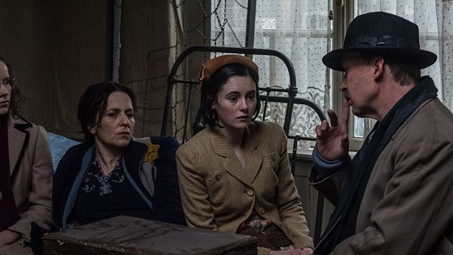 bild aus der news "Das Tagebuch der Anne Frank": Trailer zur Neuverfilmung mit Martina Gedeck und Ulrich Noethen