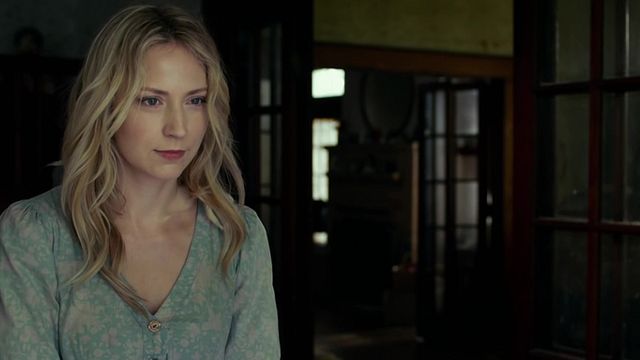 bild aus der news Im ersten Trailer zum Horror-Thriller "Deadly Home" haben drei Einbrecher (k)ein leichtes Spiel