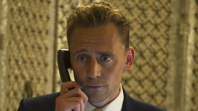 bild aus der news "The Night Manager": Exklusiver deutscher Trailer zur Thrillerserie mit Tom Hiddleston und Hugh Laurie