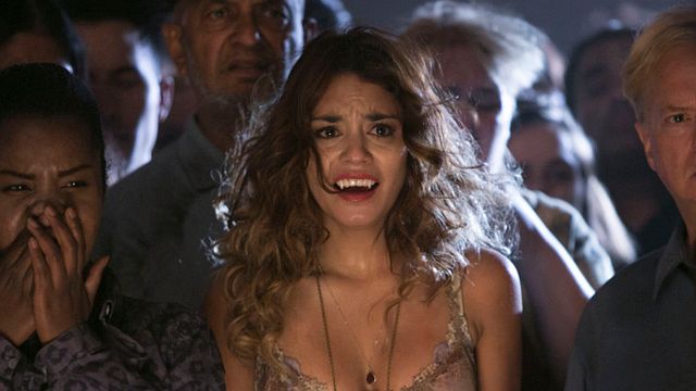 bild aus der news "Freaks Of Nature": Neuer Clip und schaurig-schöne Bilder zur Horror-Komödie mit Vanessa Hudgens, Zombies, Vampiren und Aliens