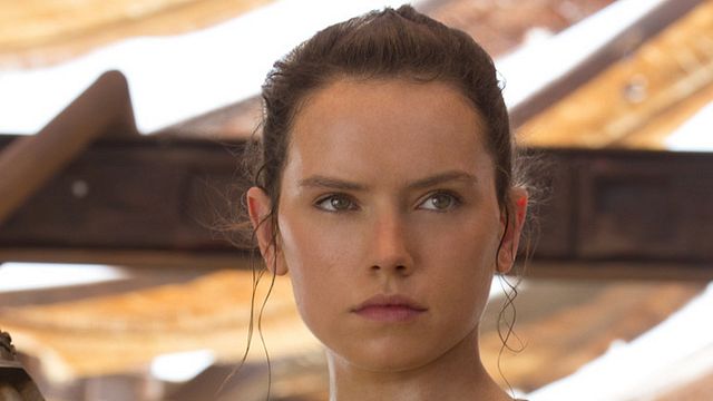 bild aus der news "Rogue One: A Star Wars Story": Daisy Ridley kommentiert Spekulation, Felicity Jones sei ihre Film-Mutter