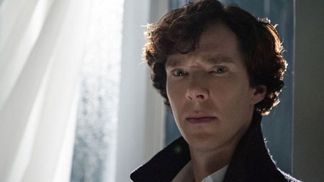 bild aus der news "Sherlock": Benedict Cumberbatch auf dem ersten Set-Bild zur vierten Staffel