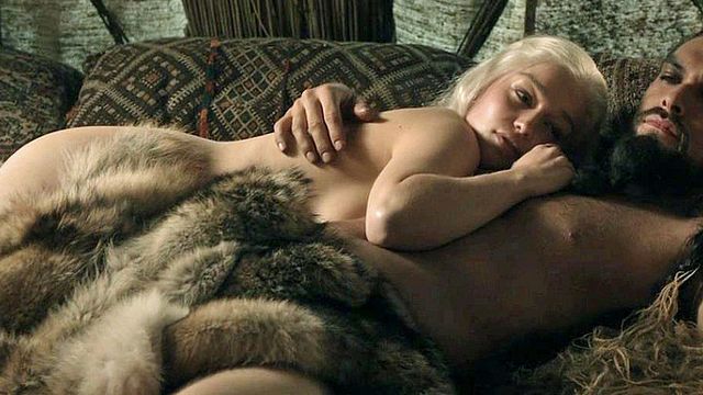 bild aus der news "Tod und Brüste": Die Stars von "Game Of Thrones" interpretieren die Titelmelodie der Serie