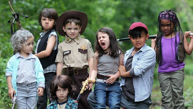 bild aus der news Kinder als Zombies: Diese süßen Kleinen verkleiden sich als die Figuren aus "The Walking Dead"