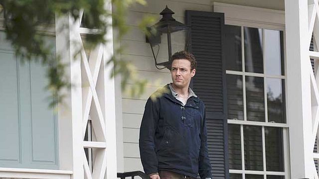 bild aus der news "The Walking Dead": Ross Marquand verspricht "brutalen und wahnsinnigen" Auftakt von Staffel sieben