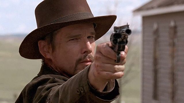 bild aus der news "In A Valley Of Violence": Erster Trailer zu Ti Wests Rache-Western mit Ethan Hawke und John Travolta