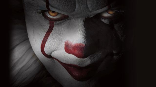 Zum Fürchten: Neues Bild zur "Es"-Neuverfilmung zeigt Horror-Clown Pennywise im kompletten Kostüm