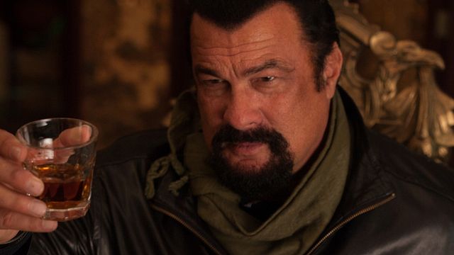 bild aus der news Erst niemals, jetzt vielleicht doch: Steven Seagal im Gespräch für Action-Sequel "The Expendables 4"
