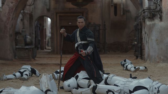 bild aus der news Nach der Weltpremiere von "Rogue One": Die US-Kritiker sind begeistert vom "brutalsten und düstersten 'Star Wars'-Film, den ihr je gesehen habt"