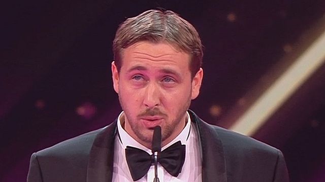 bild aus der news Veranstalter der Goldenen Kamera fordern "gestohlenen" Preis vom falschen Ryan Gosling zurück
