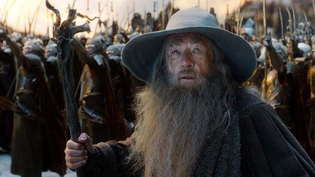 "Der Herr der Ringe"-Legende Ian McKellen legt Gandalfs Zauberergewand wieder an