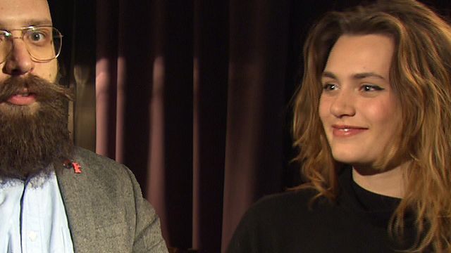 bild aus der news "Das Drehbuch hatte nur drei Seiten": Das FILMSTARTS-Interview zu "Tiger Girl" mit Ella Rumpf und Regisseur Jakob Lass