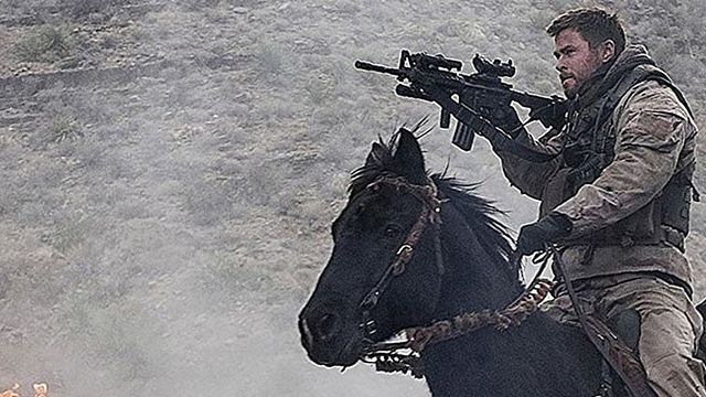 bild aus der news "Operation: 12 Strong": Erster deutscher Trailer zum Kriegsdrama mit "Thor"-Star Chris Hemsworth