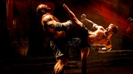 bild aus der news Hammerharter Trailer zu "Kickboxer 2: Retaliation" mit Jean-Claude Van Damme, Mike Tyson und Ronaldinho