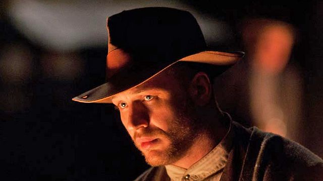 bild aus der news "Fonzo": Erstes Bild von Tom Hardy im Al-Capone-Biopic