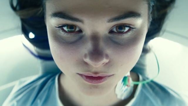 "Chronicle" trifft Teenie-Romanze: Trailer zum Sci-Fi-Thriller "At First Light"