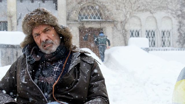 Trailer zu "Kalte Füße": Verwechslungskomödie im Schneechaos