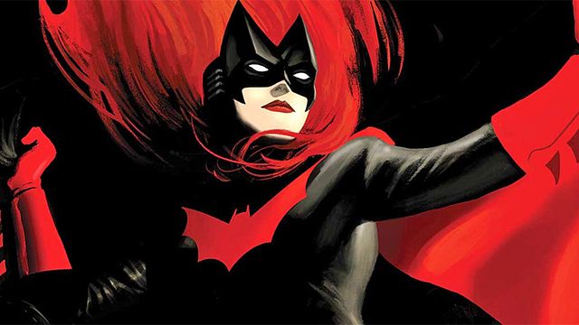 bild aus der news So arschig wie Batman: Diese Batwoman erwartet euch im "Arrow"- und "Flash"-Crossover
