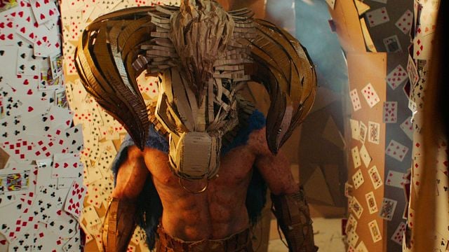 bild aus der news Ein Minotaurus im Papp-Labyrinth: Deutscher Trailer zur surrealen Komödie "Dave Made A Maze"
