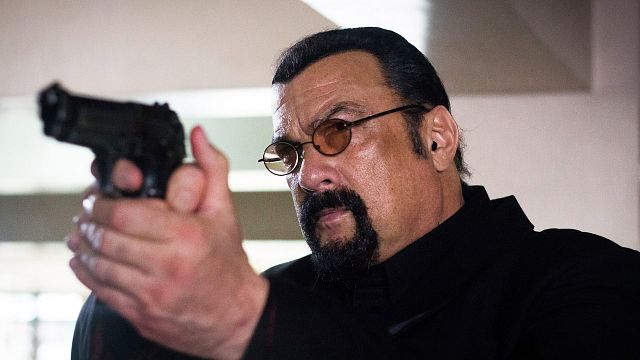 bild aus der news  Steven Seagal ist nicht totzukriegen: Deutscher Trailer zu "General Commander - Tödliches Kommando"